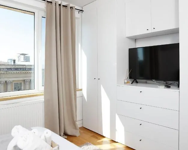 Athenaeum Wonderful View Flat بوخارست